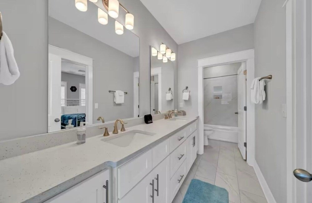 Pet Friendly Beach Retreat on 30a - Sleeps 14