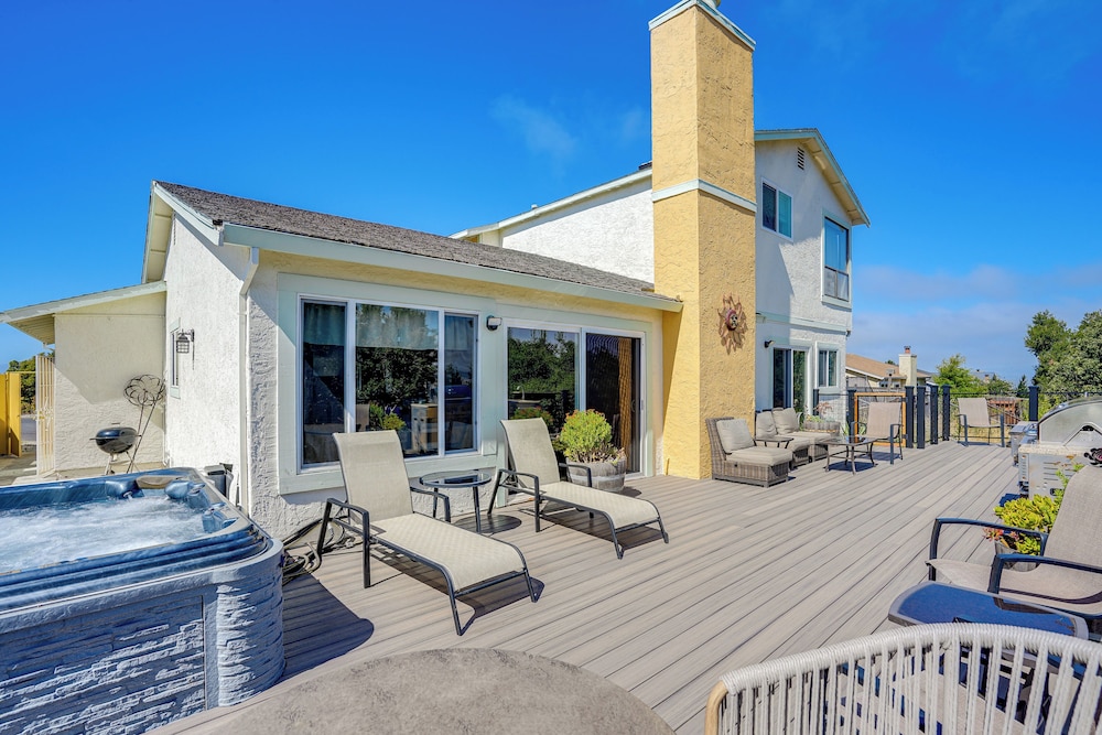 Vallejo Vacations - Vallejo Home w/ Spacious Deck, Hot Tub Views - Property Image 18