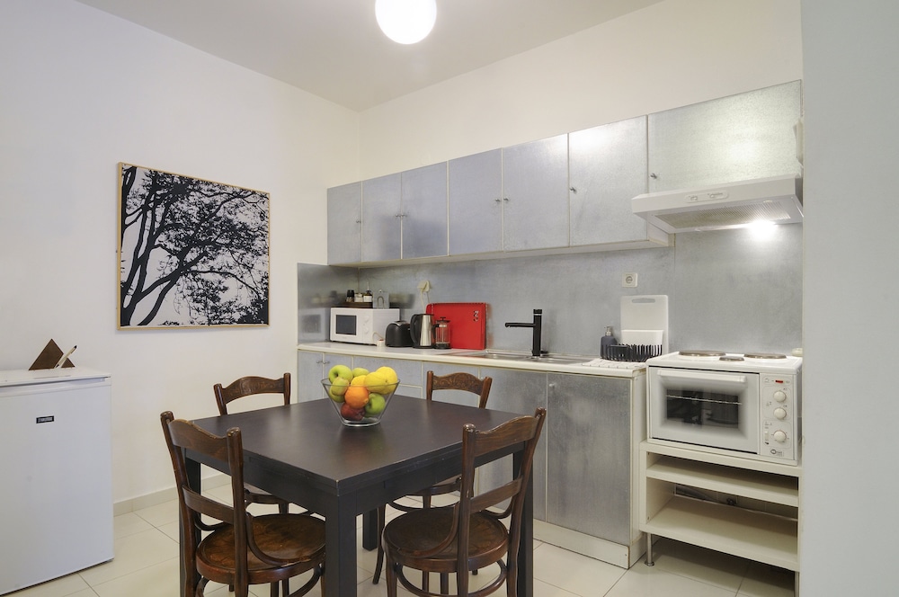 Athens Green Apartments