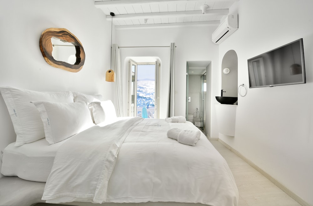 Little Venice Suites