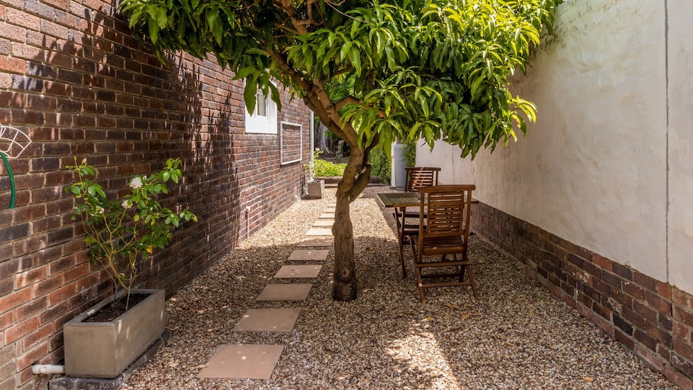 Alphen Lodge Constantia