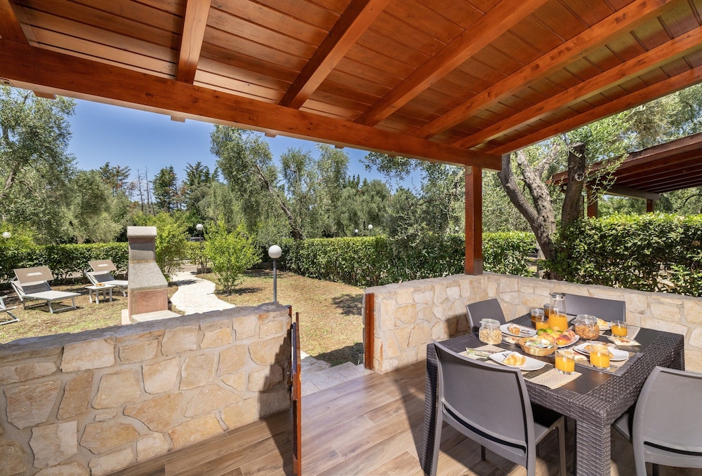 Apartment in Vieste With Garden
