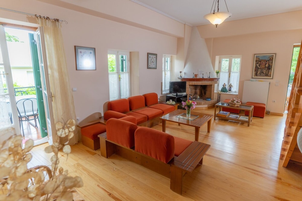 Aspro Stone Mansion in the Best Area of Lefkada