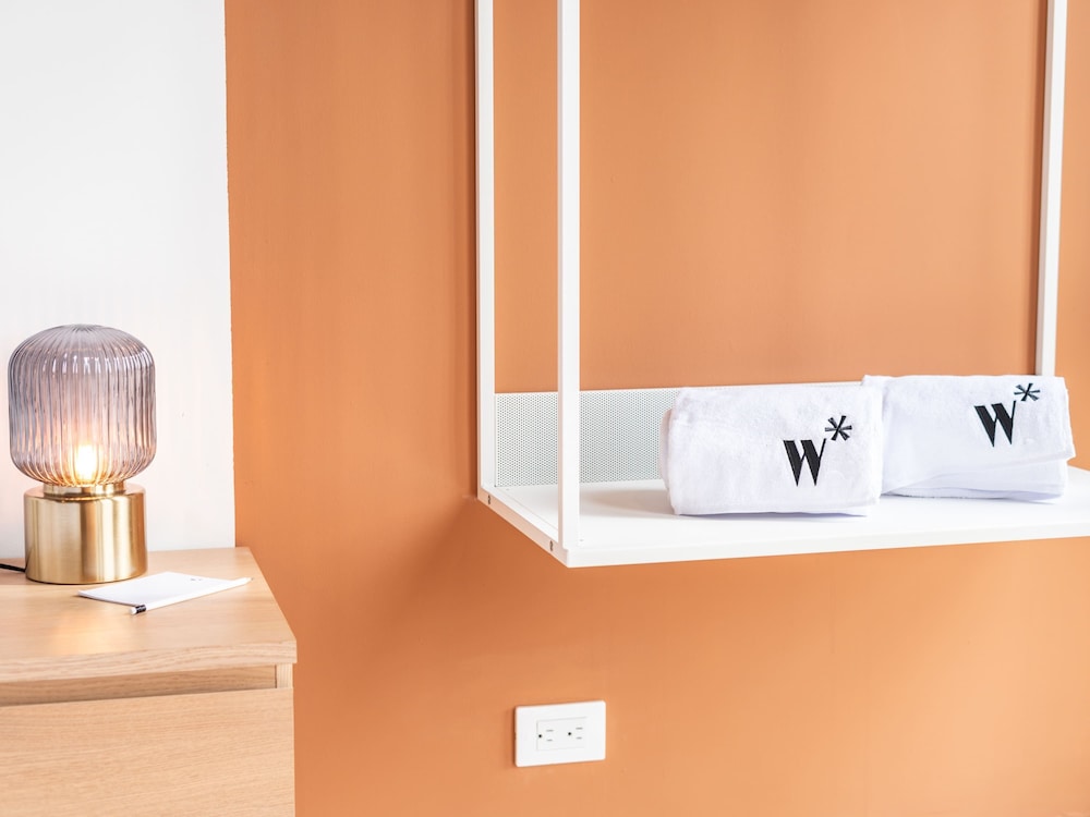 w Amazing 1BR in Laureles