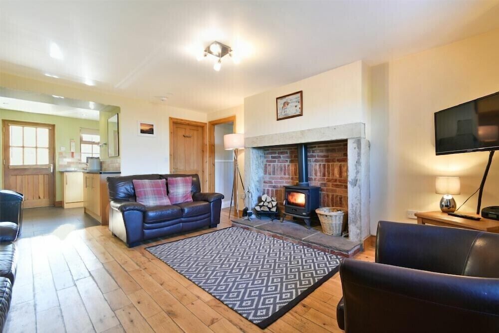 Heather Cottages - Godwit