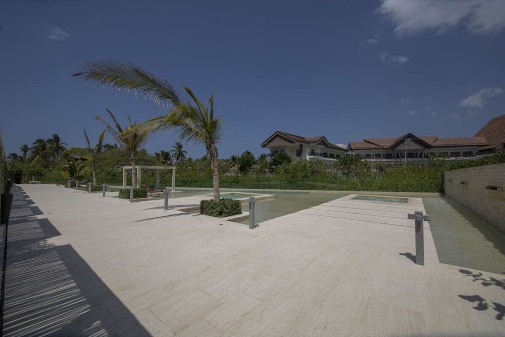 w Fantastic 2BR w AC in Sunny Cartagena