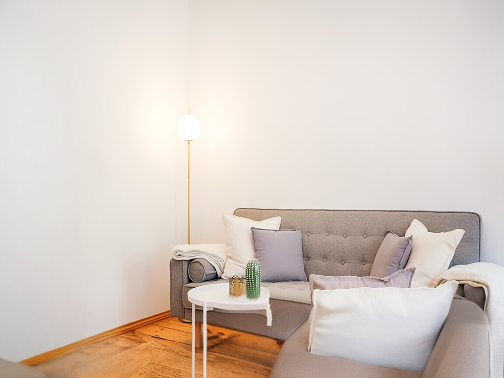 Contemporary Business Apartment in Graz