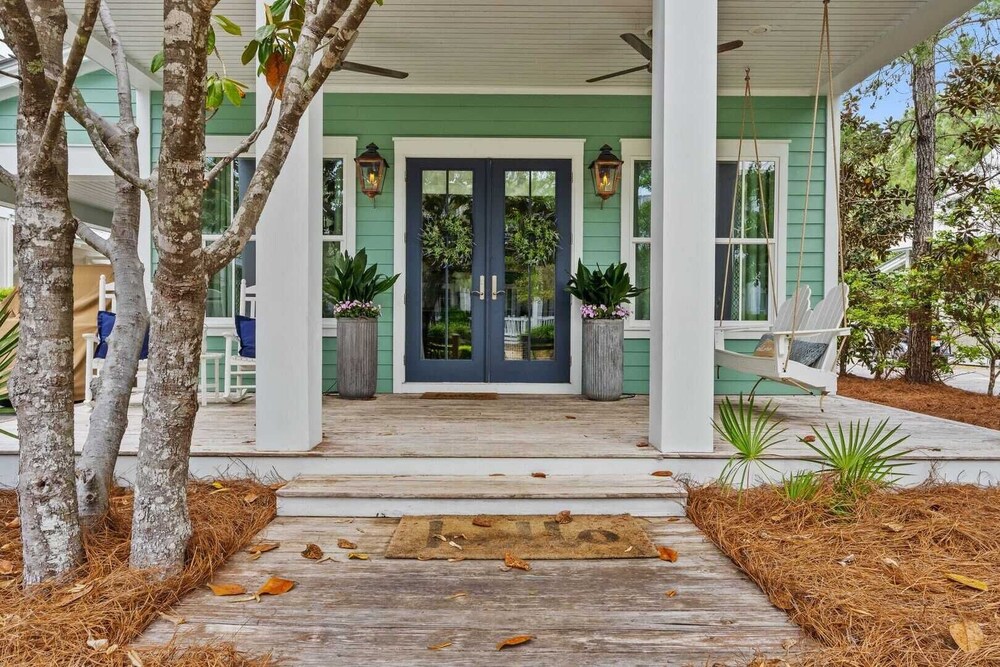 Watercolor 75 by Avantstay Luxury Private Pool + Bonfires