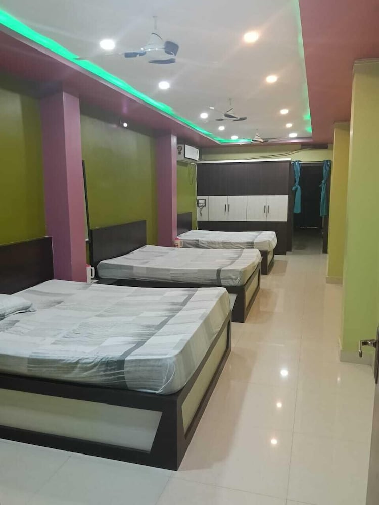 Royal Plaza Homestay