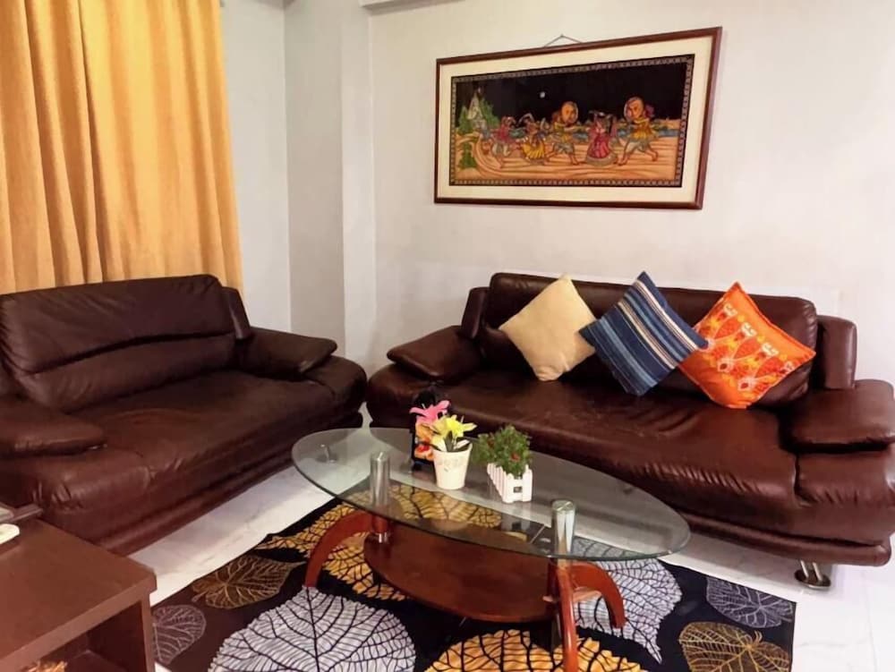 NAIA Manila Airport - Newport Residences