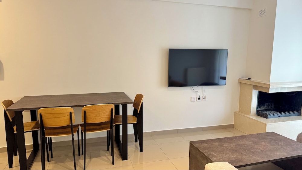 Icon Apartments
