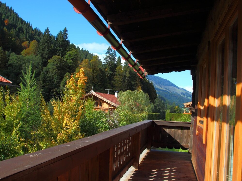 Photo 25