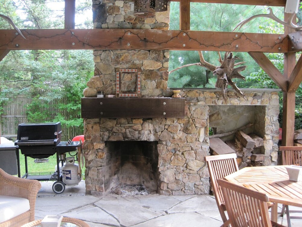 Gorgeous Garrison Gem Pool Sauna Hot Tub More
