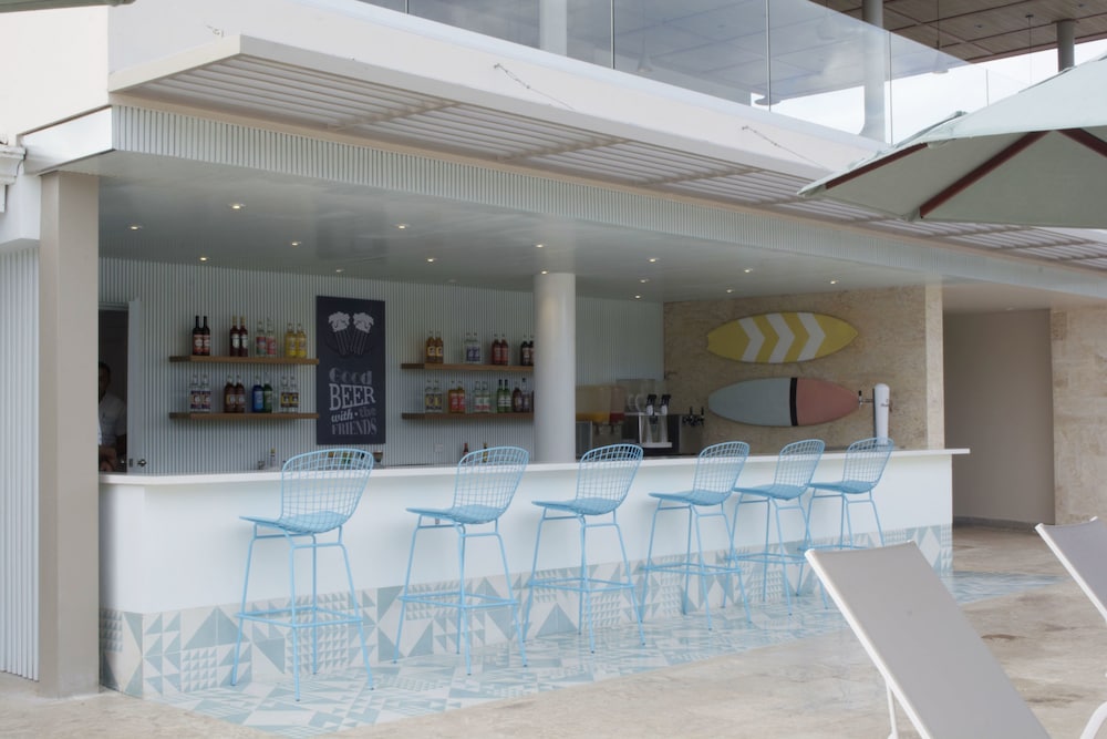 VH Atmosphere - Adults Only - Property Image 7