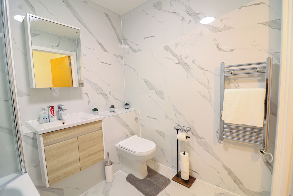 Meadow Lodge - 2 Bedroom Apartments