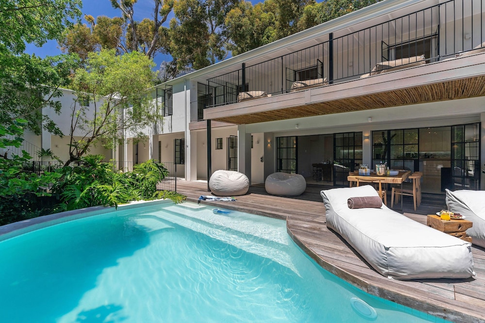 River 42 Camps Bay - Luxury Villa With Pool Stream