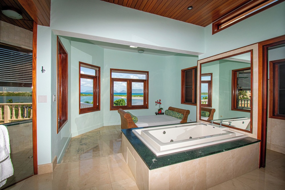 Sheriva Luxury Villas and Suites