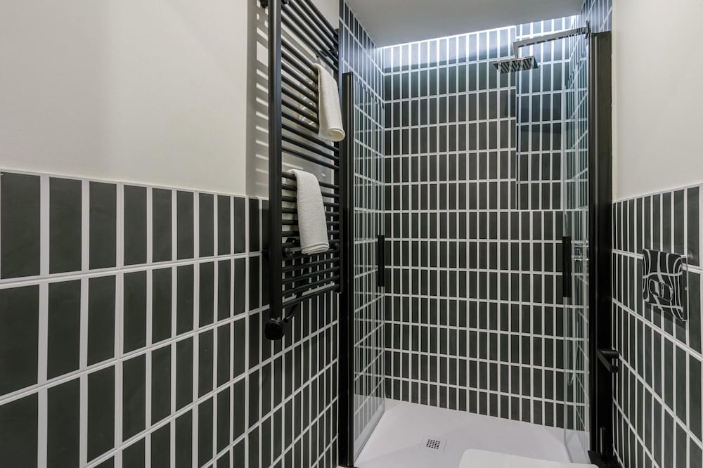 Bright Studio With gym and Coworking, Milan