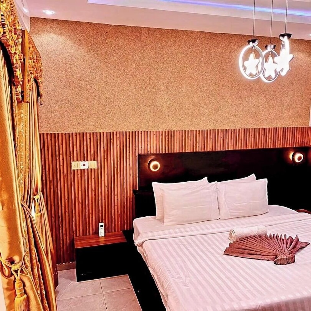D.T Homes Luxury Apartment