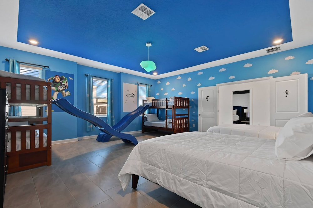 Disney 9Bd Storeylake Game Pool