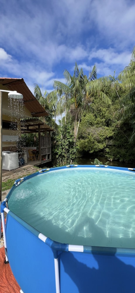 Casa de Campo c Lareira Externa Rede e Lago