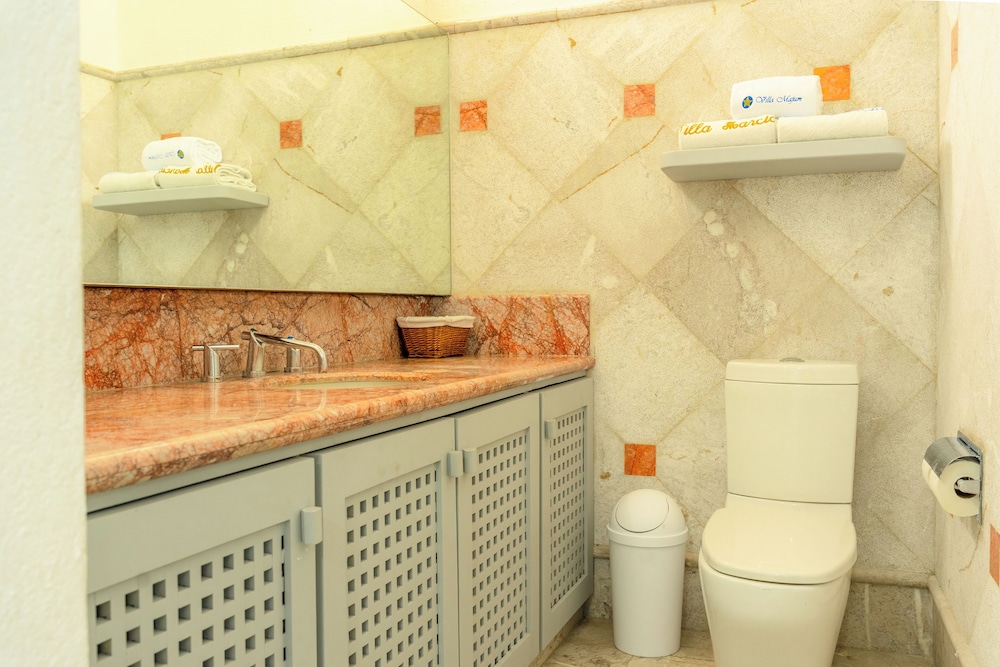 Villa Majum Ocean View Acapulco 5 BDR