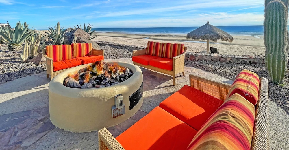 Breathtaking Luxury Oceanfront Condo