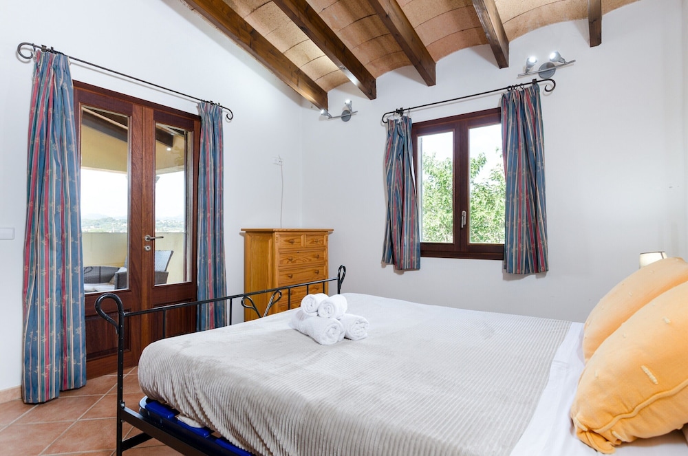 Sa Resclosa - Villa With Private Pool In Buger