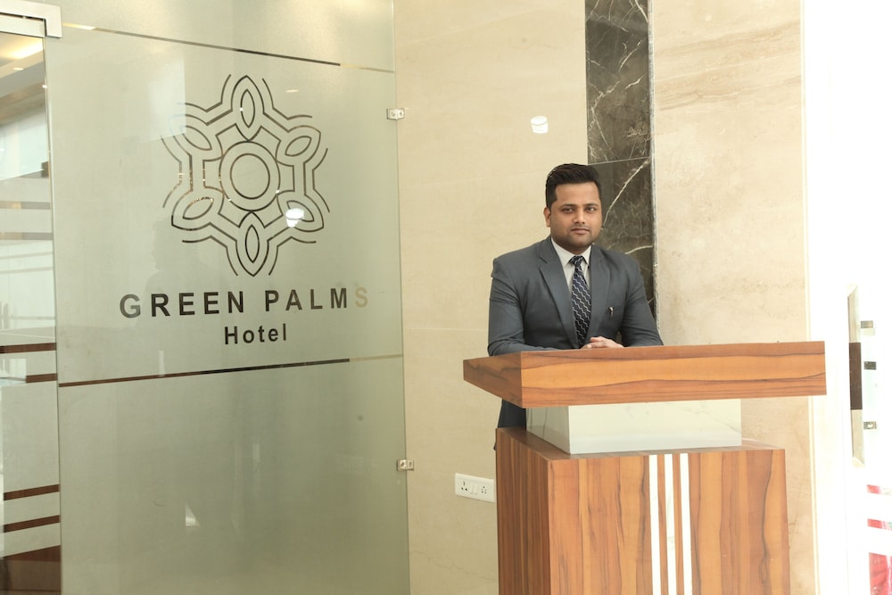 Green Palms Hotel