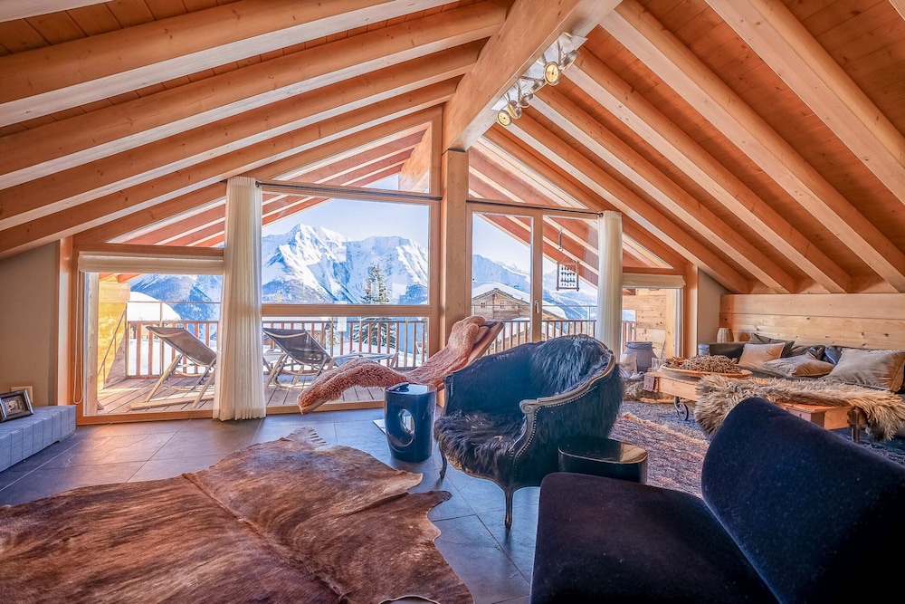 Caspar Penthouse