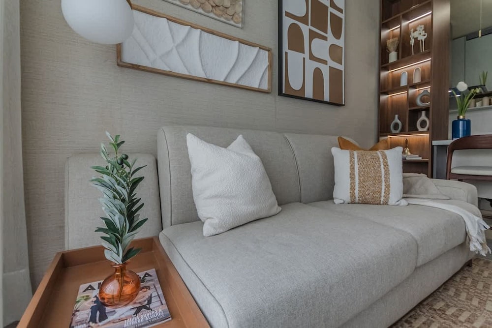 NOK Stlyish 1BR Apartment by Vistacana Rentals