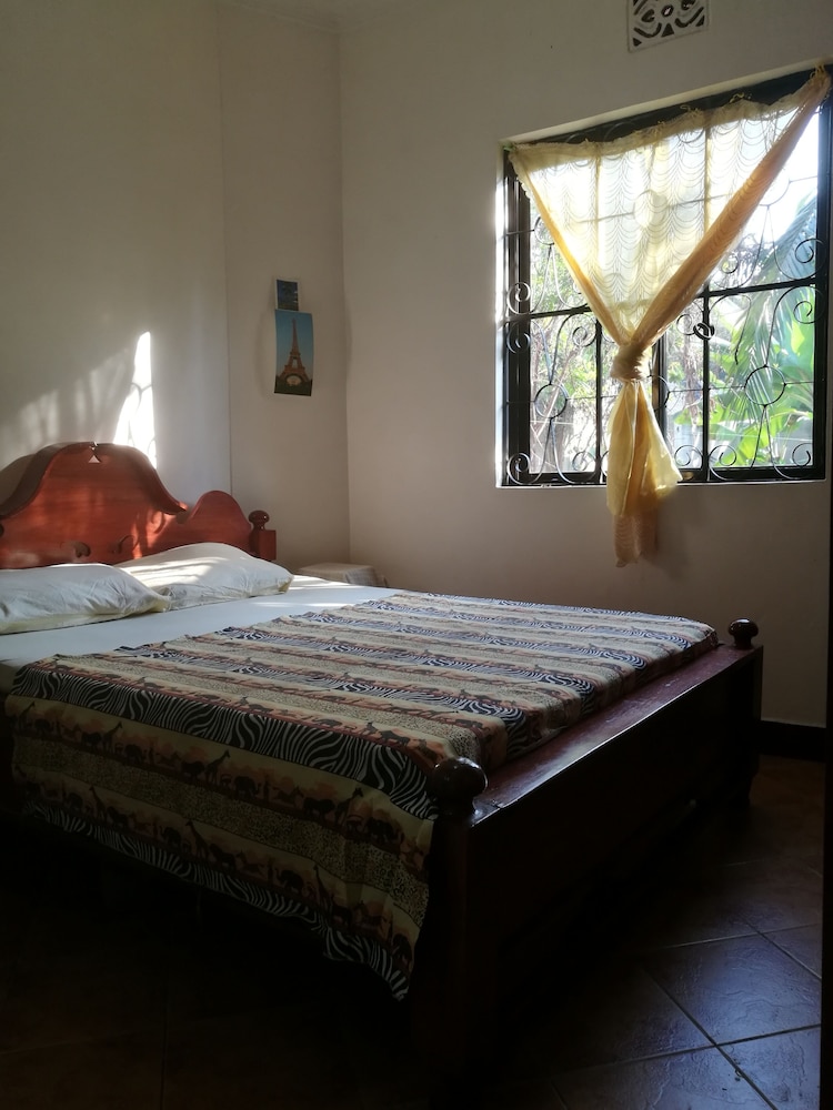 In-Africa Stay view 3