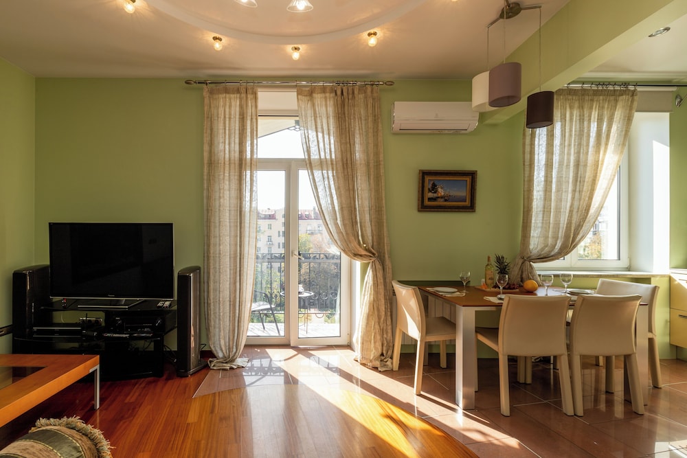 Elegant apartment in the city center