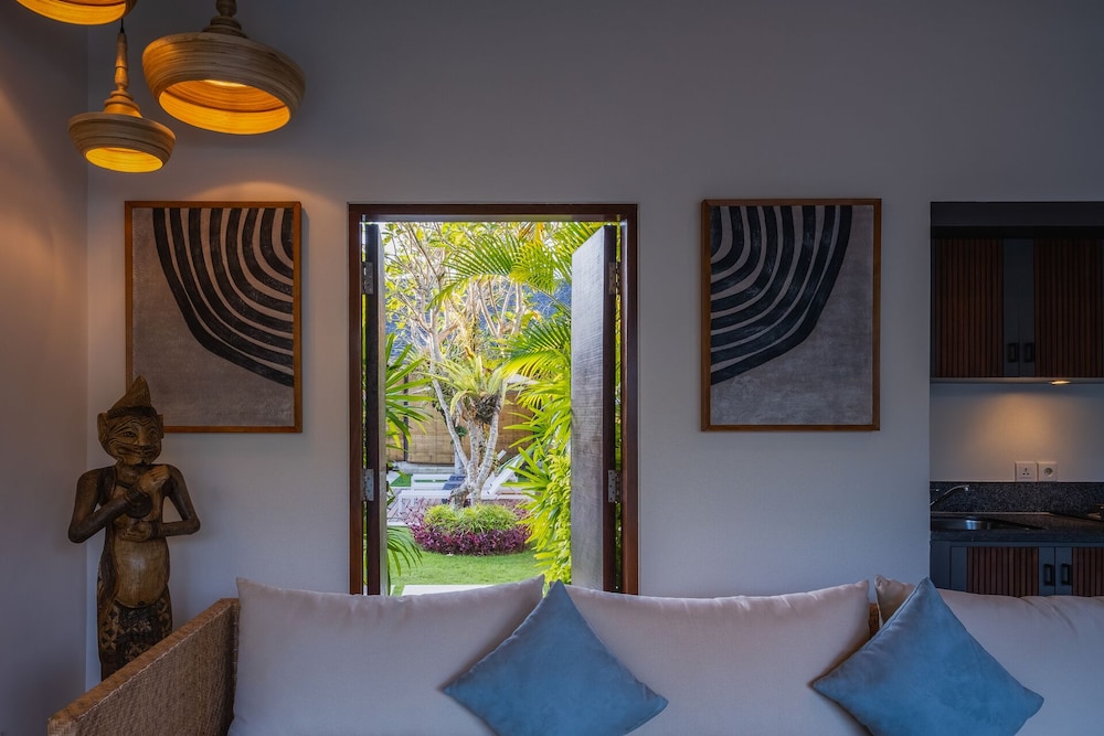 Saba Villa