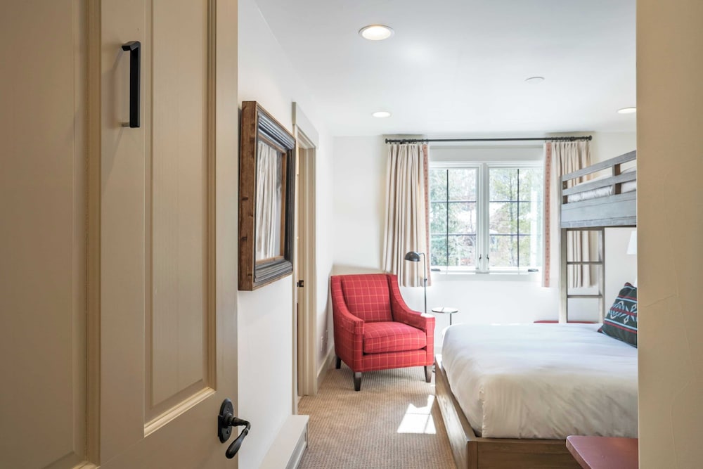 Luxury Mountain Estate w/ Indoor Pool, Gym & Hot Tub Near Keystone | Sleeps 19