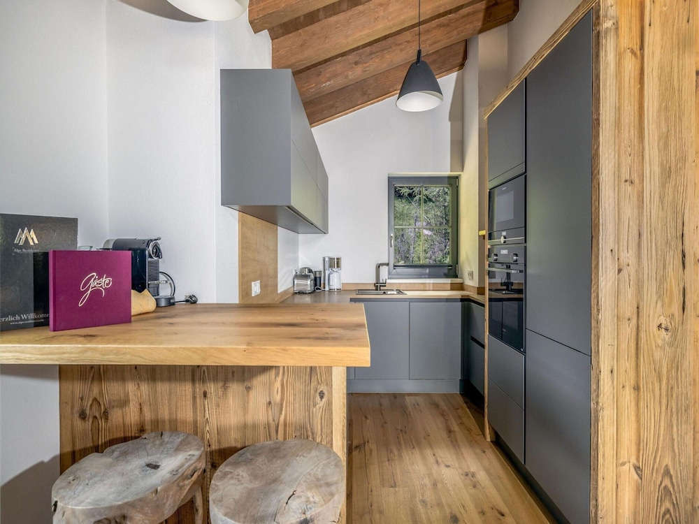 Attractive Chalet on the Ski-slopes