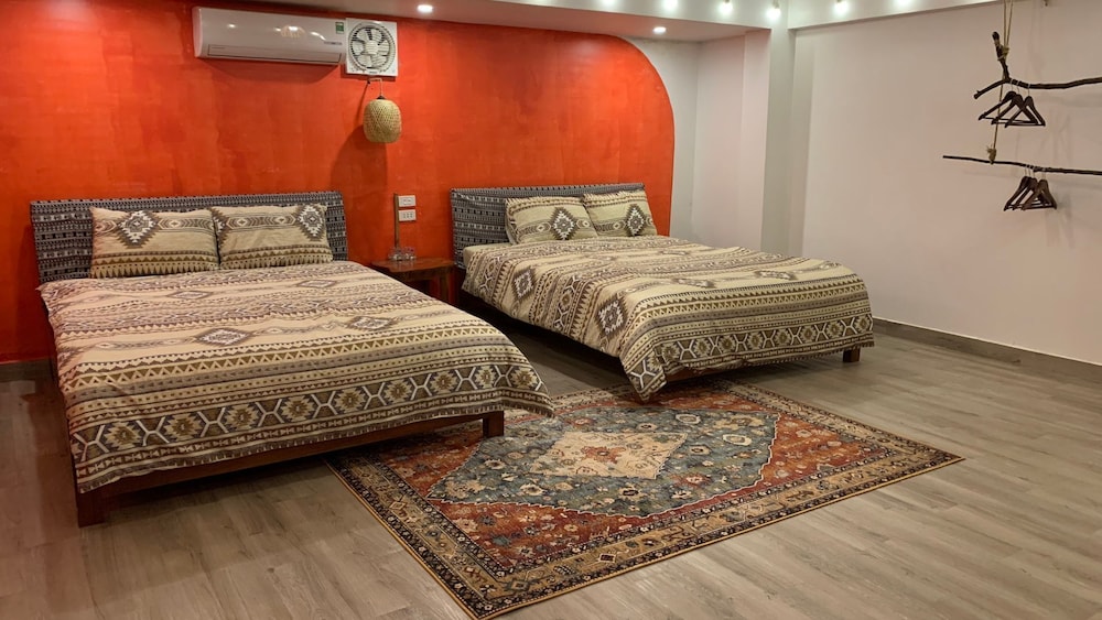 D Home sapa