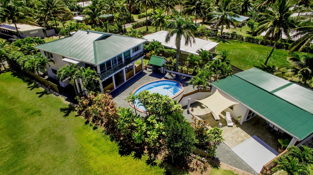 Whitehouse Apartments Rarotonga