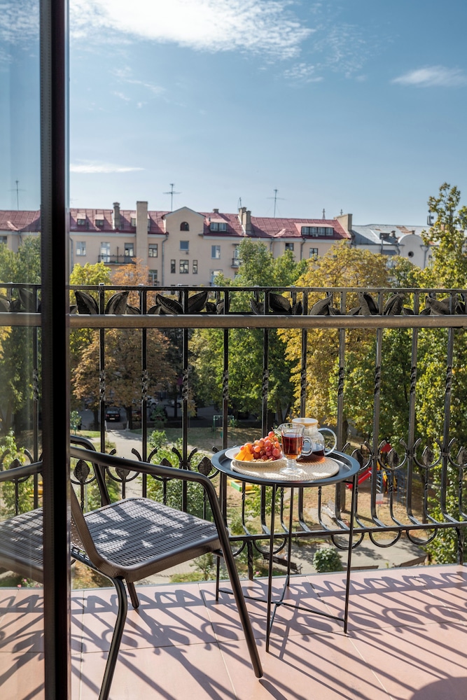 Elegant apartment in the city center