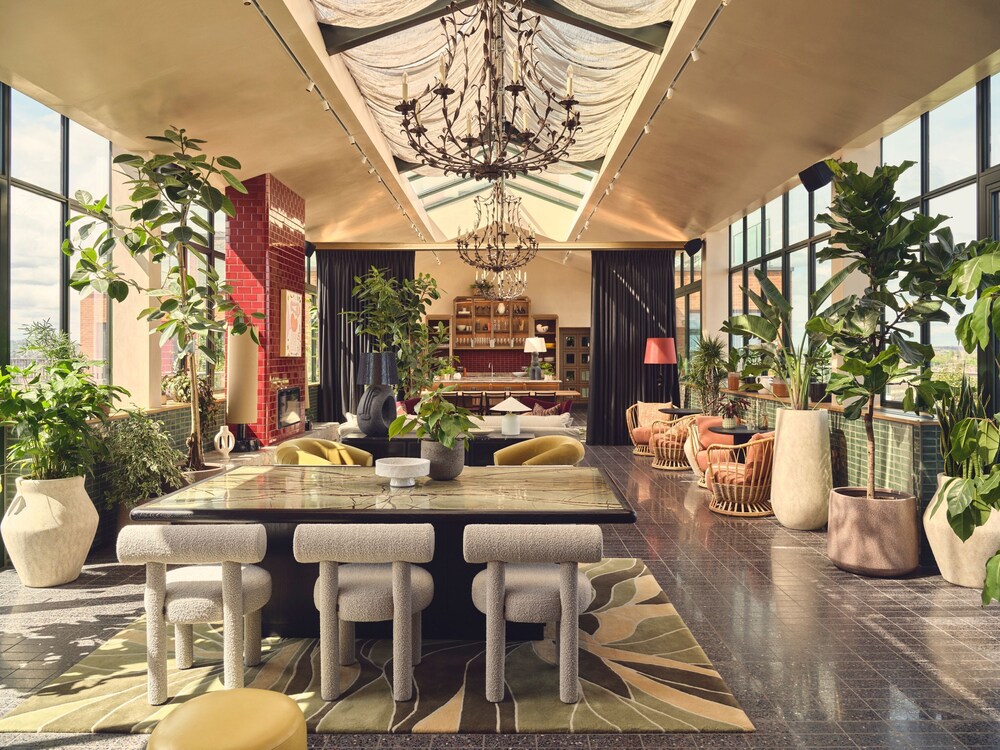 Bright Modern Retreat