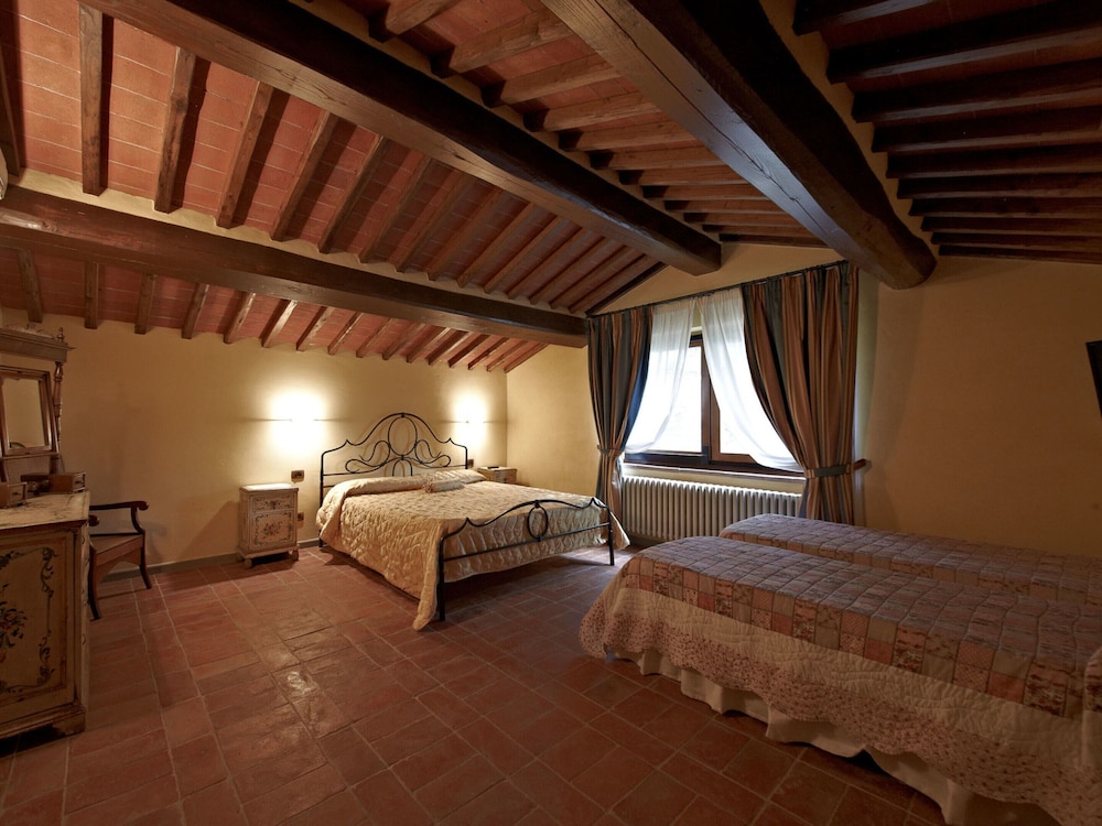 Cottage in Tuscany With Pool & Sauna view 2