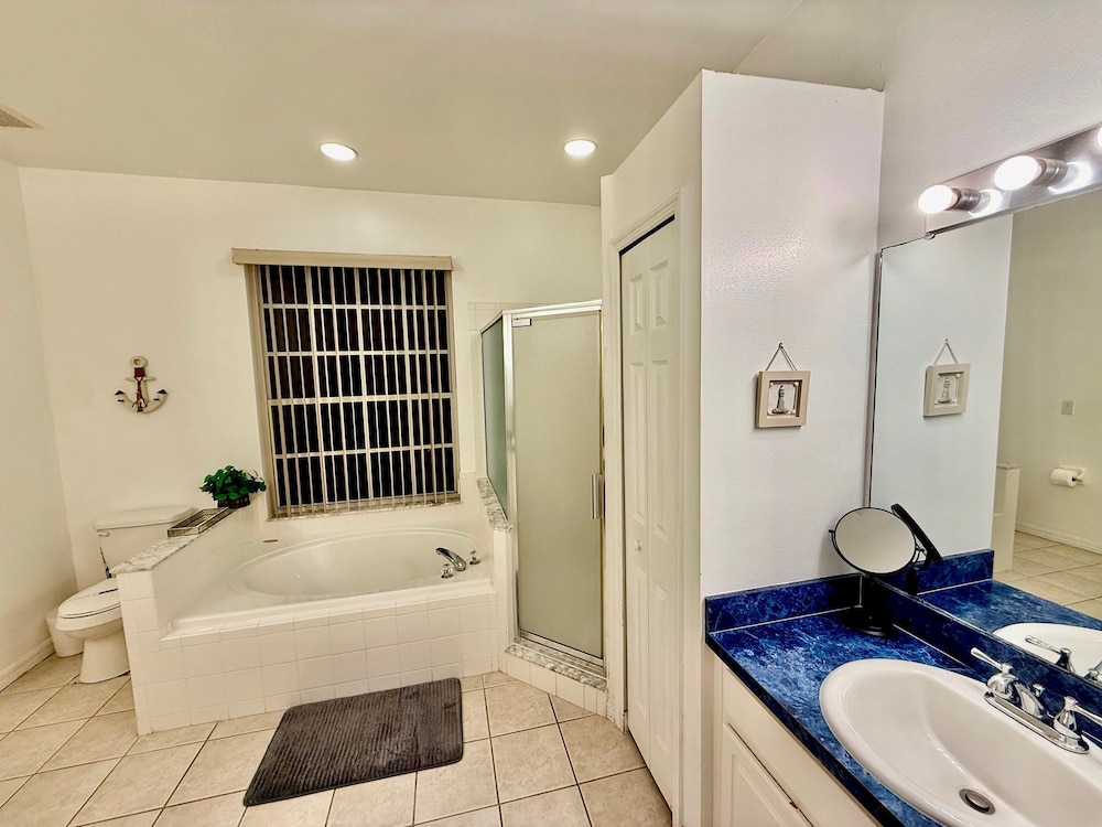 Westridge Super Exclusive 4BR Home Near Disney