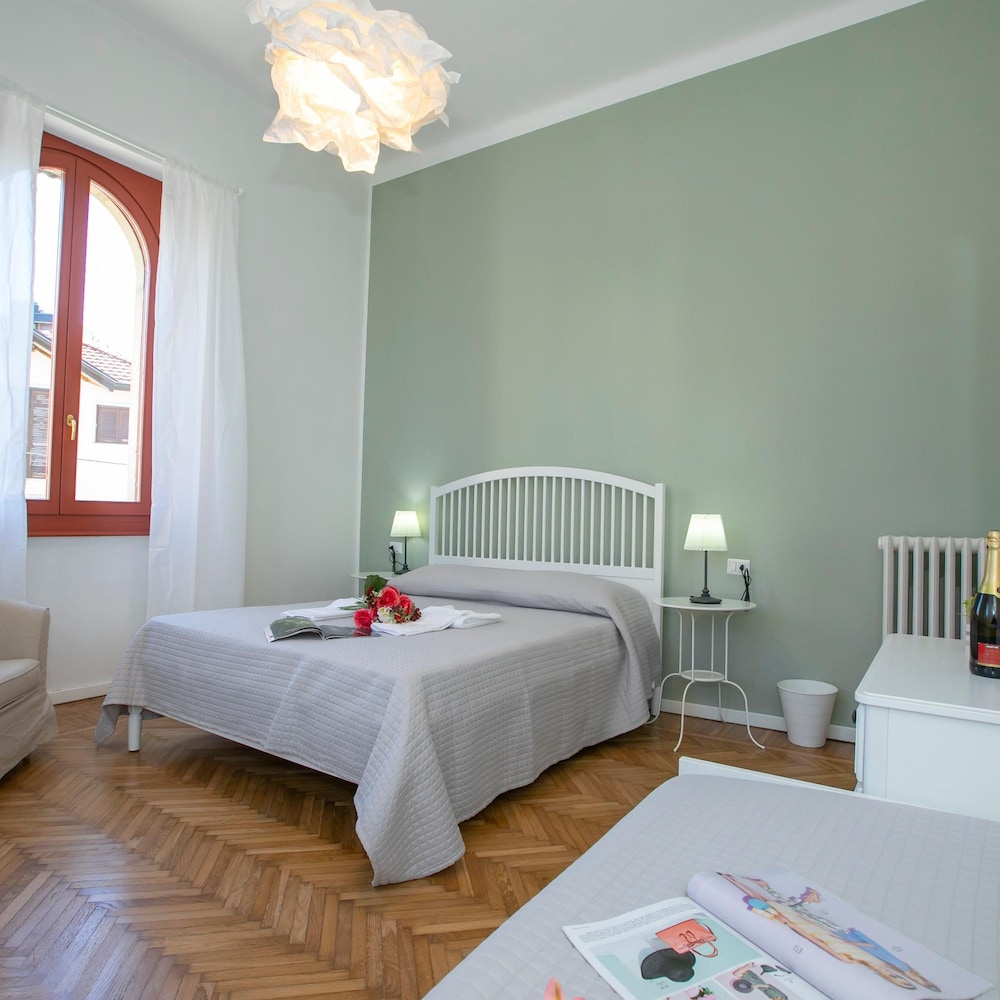 Residenza Gardenia Lake View Luino Center view 3