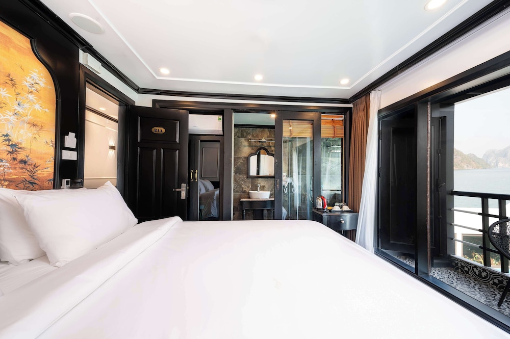 Dragon Premium Cruise