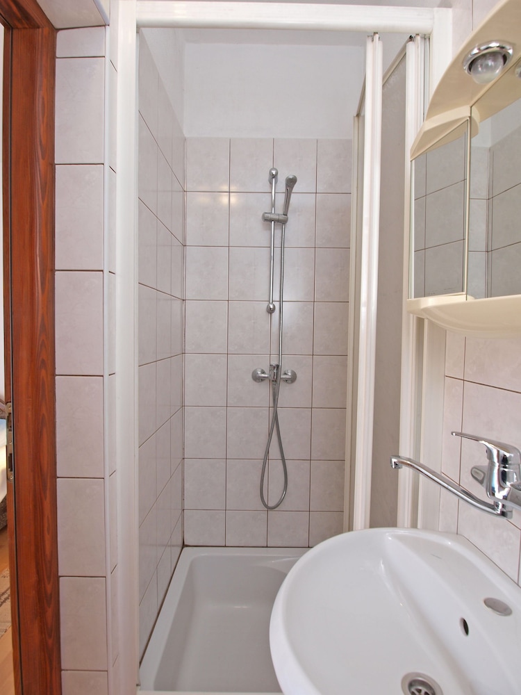 Apartment Ana 1068