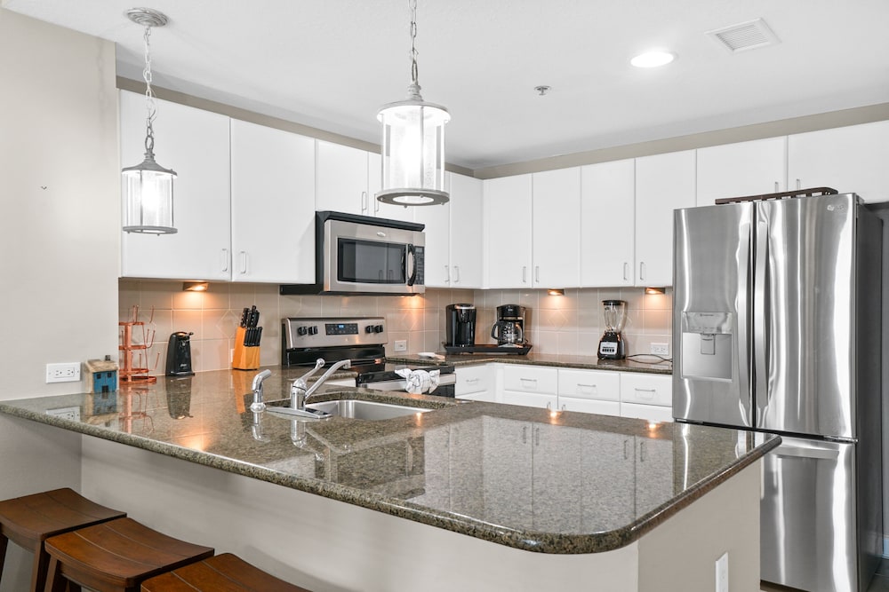 Grand Panama Beach Resort by Panhandle Getaways