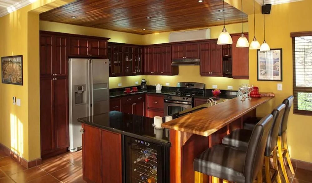 Playa Potrero Great Villa w Spectacular Sunsets - Villa de Oro view 5