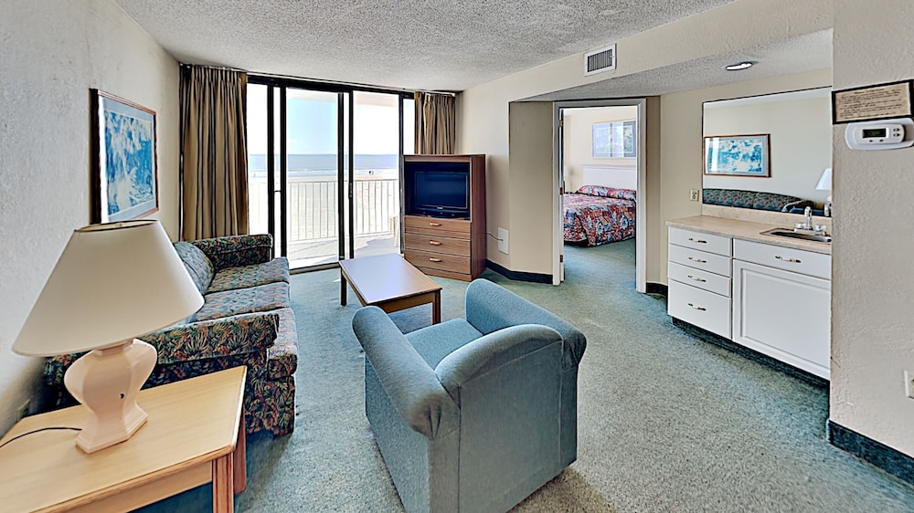 Sands Beach Club 123 2 Bedroom Condo