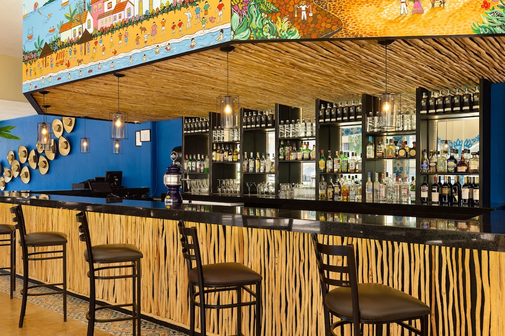 Puerto Vallarta Vacations - Villa del Palmar Beach Resort and Spa - All Inclusive - Property Image 6