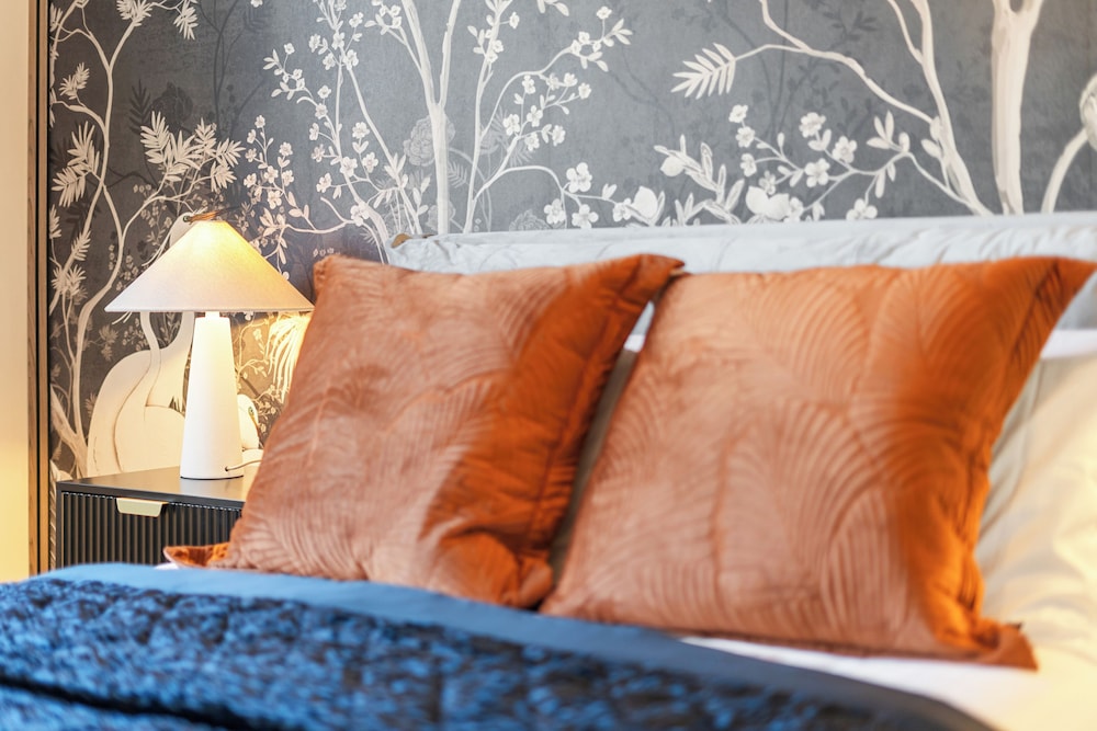Avari Apartments - Notting Hill